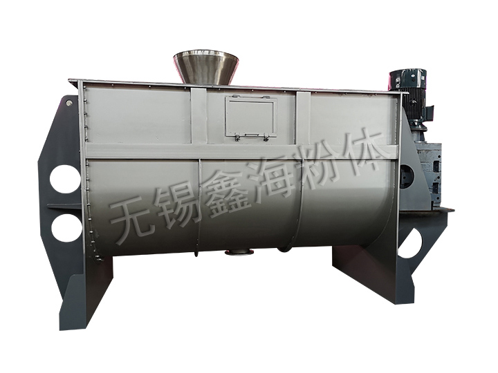 臥式螺帶混合機（帶觀(guān)察口）